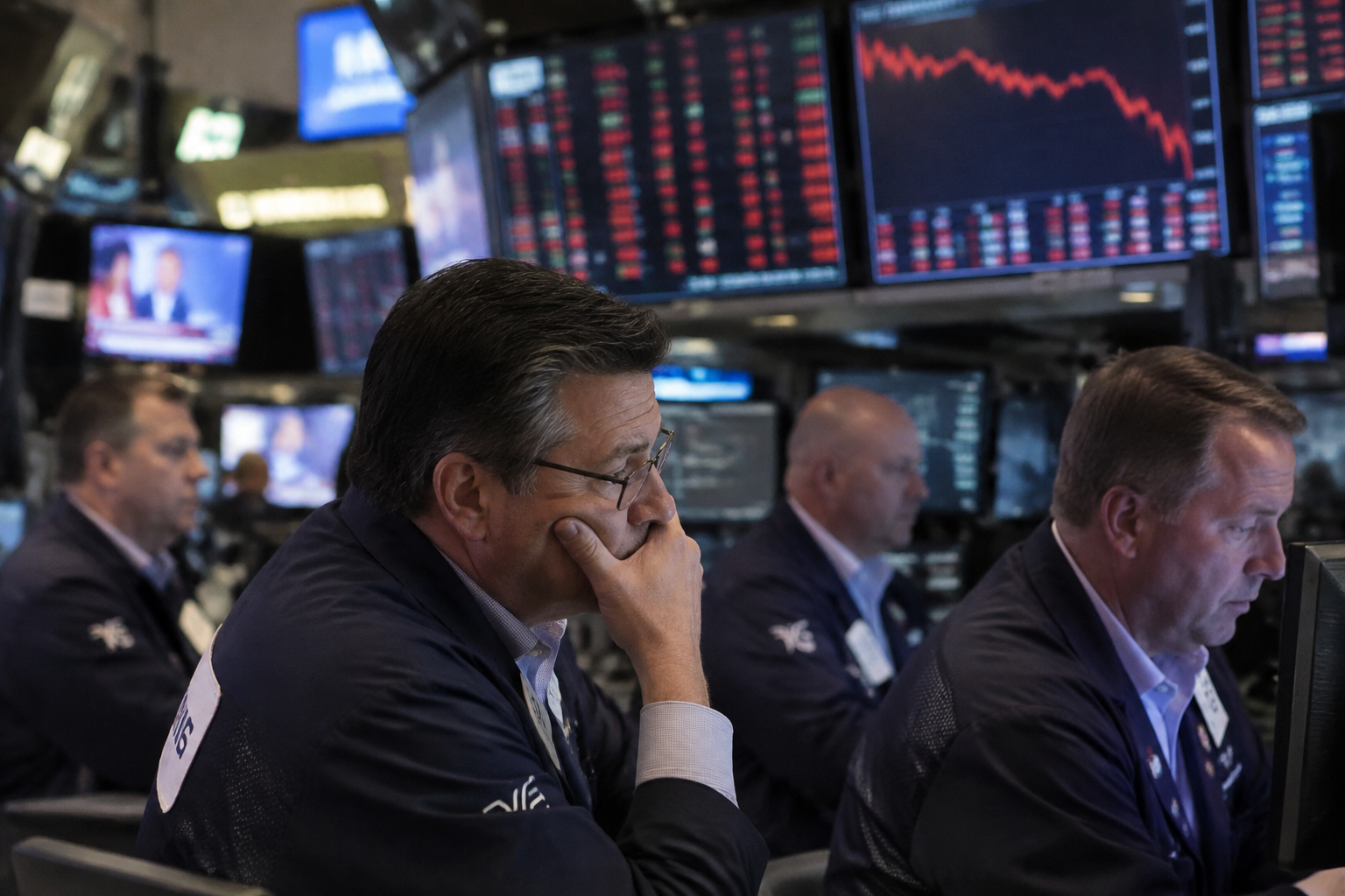 NFT Limited dives 42.65% to $0.88, ranking among U.S. market’s biggest decliners