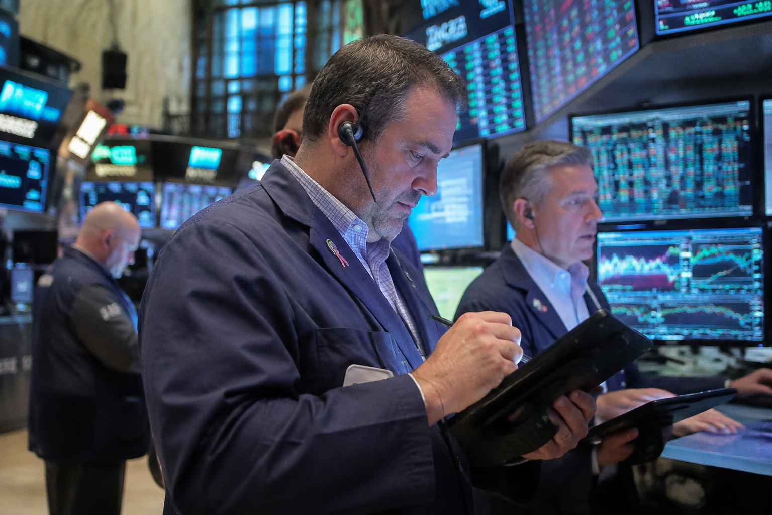 Direxion Daily Semiconductor Bear 3X ETF (SOXS) jumps 10.21% to $33.78, among most actives